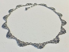 Zarte Jugendstil Kette Collier, barockes Blüten-Ornament, 835 Silber, Antik