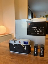 Leica M10 Silber Typ 20001