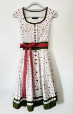 Wunderschönes Country Line Dirndl – klassisch & charmant – Gr. 34