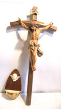 JESUS AM KREUZ HOLZGESCHNITZT