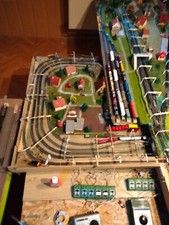 modelleisenbahn spur n komplettanlage Mit 4 Bebauten Platten,Ca13 Loks,44 Wagong