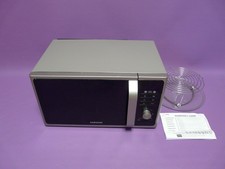 Samsung  MG23F301TAS 800W Mikrowelle mit Grill, 23 L, silber, 26 Programme