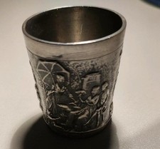 Vintage Schnaps-Zinnbecher