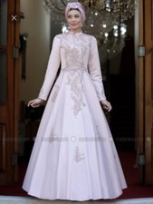 Modanisa Tesettür Elbise Abendkleid Größe 40