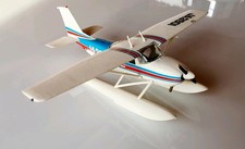 Cessna 1:72 Wasserflugzeug Gebaut 