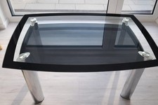 Moderner Glastisch / Esstisch