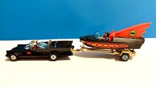 Batmobile Slasherblade + Rocketfiring von Corgi 1976 (267) mit Batboat (107)