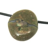 Trommelstein gebohrt Achat Sternachat in Rhyolith