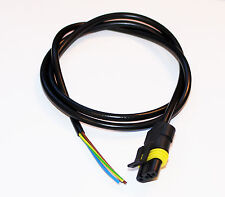 Netzstecker mit Kabel für