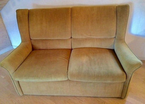 Sofa hochwertig älter helles