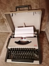 Schreibmaschine AEG Olympia Traveller de Luxe, voll funktionsfähig