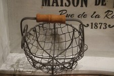 Kleines Metall-Körbchen, graubraun♥mit Holzgriff,Drahtkorb  Durchmesser 11,5 cm