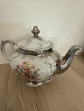 Sehr alte Teekanne von VENEZIA, vintage, Rosen, Blumen, Farbe silber, Porzellan