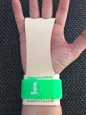 IWA 440 Riemchen Handschutz