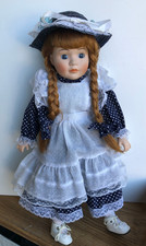 Limitierte Porzellanpuppe The