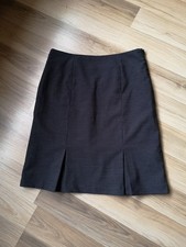 Neuer H&M Rock Falten