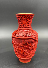 ROTLACKVASE China Messing