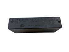 Mercedes W124 / 230 TE / Mopf 1 / Relais Lampenkontrolle 1265420332