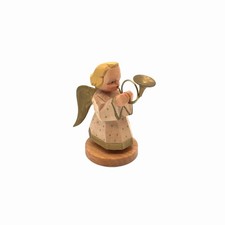 Alte Holz Figur Engel mit Horn