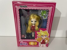 HÖSCHEN & STRUMPF MIT