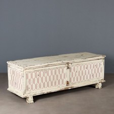 Vintage Truhe Lackiertes Walnuss Schmiedeeisen Italien XVIII Jhd Originell