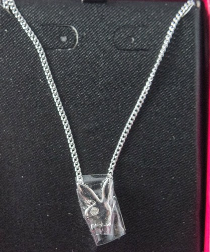 Playboy bunny head - /,