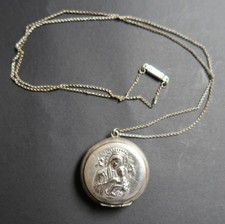 Medaillon, Döschen als