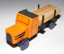 vintage DDR Holz LKW orange