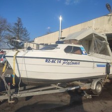 Motorsportboot Ryds 535 mit Kaüte Außenborder Honda 45PS und Trailer