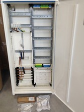 Hager Zählerschrank ZB323T15 1xZähler + 1xVerteiler 5-reihig 1100mm mit APZ-Raum