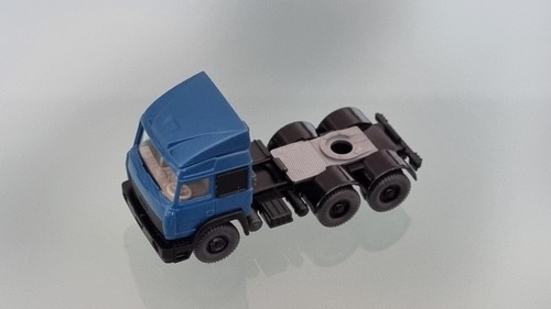 Lot 555 eine iveco - 555,