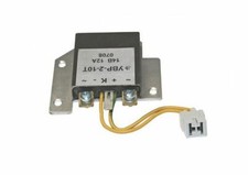 MTS Belarus Traktor Schlepper ( Regler / UBP210T-BY / UWR-2 ) Lichtmaschine 