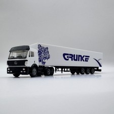 Mercedes SK mit Auflieger GRUNKE Maßstab 1/87 (H0)