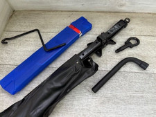 Nissan Micra K12 Bordwerkzeug