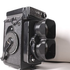 yashica mat 124 g