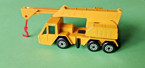 Matchbox crane truck 1976 - ,