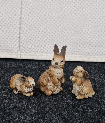 Handbemalte hasenfiguren - 3x,