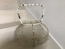 Alter grosser Eierkorb