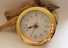 Maritime 24 Stunden-Uhr im