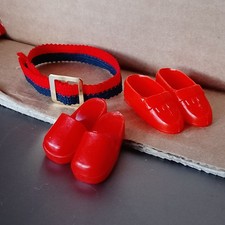 Sindy Puppe '2 Paar rote