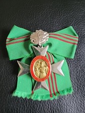 (2914) Bayrischer Hubertusorden mit  Eichenlaub an Nadel