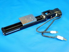 Sanyo Denki 103F5508-70XE42 Schrittmotor StepSyn + THK KR26 A3L20104H Inkl.MwSt