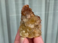 🎬 Fluorit mit Quarz, Grube