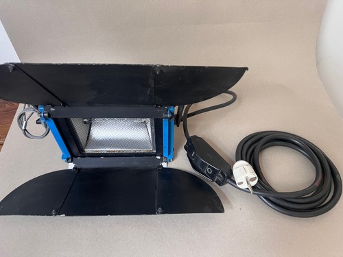 Arri miniflood 1000w halogen - miniflood,
