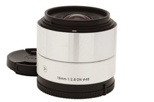 Sigma 19mm f2.8 DN Art Lens