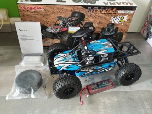 Vrx agama blau schwarz - agama, 3s