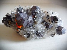 Galenit,Quarz,Realgar