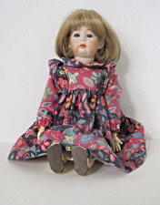 Repro-Porzellan-Künstlerpuppe Kämmer & Reinhardt "115" Philipp als Mädchen 34 cm