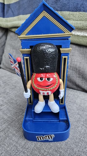 Seltener candy dispenser - candy,