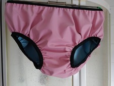 Unisex  Gummihose- Adult-L-Rubber rosa - Schlüpfer Badchagu. Windelhose/Slip